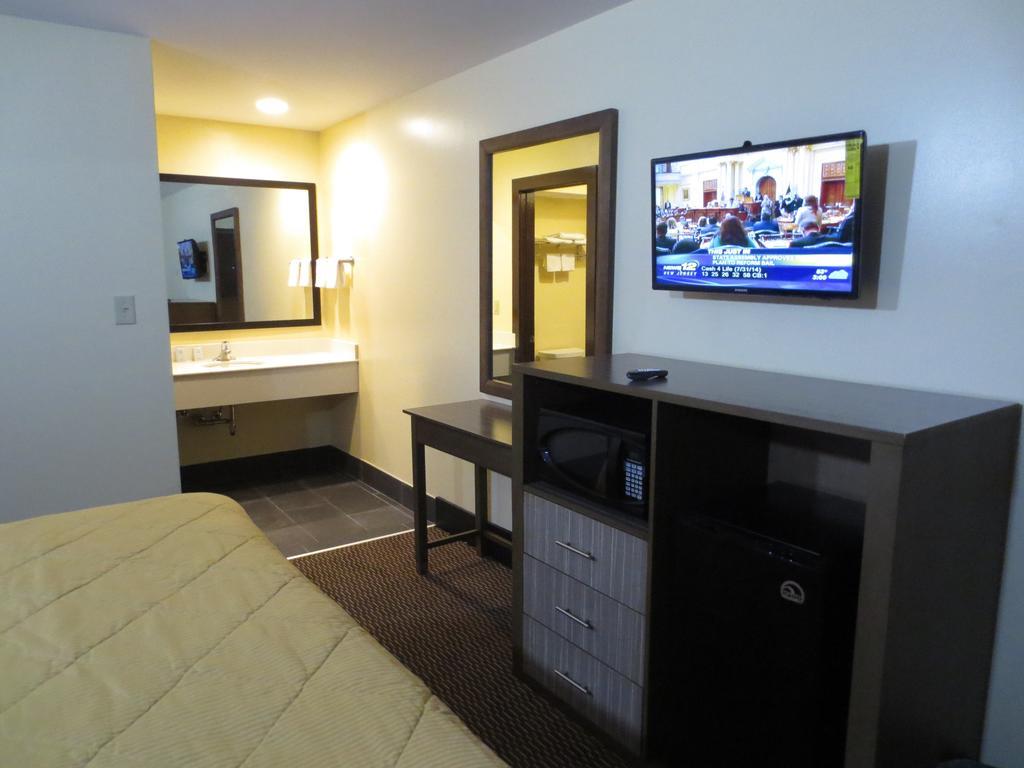 Brick Motor Inn Δωμάτιο φωτογραφία
