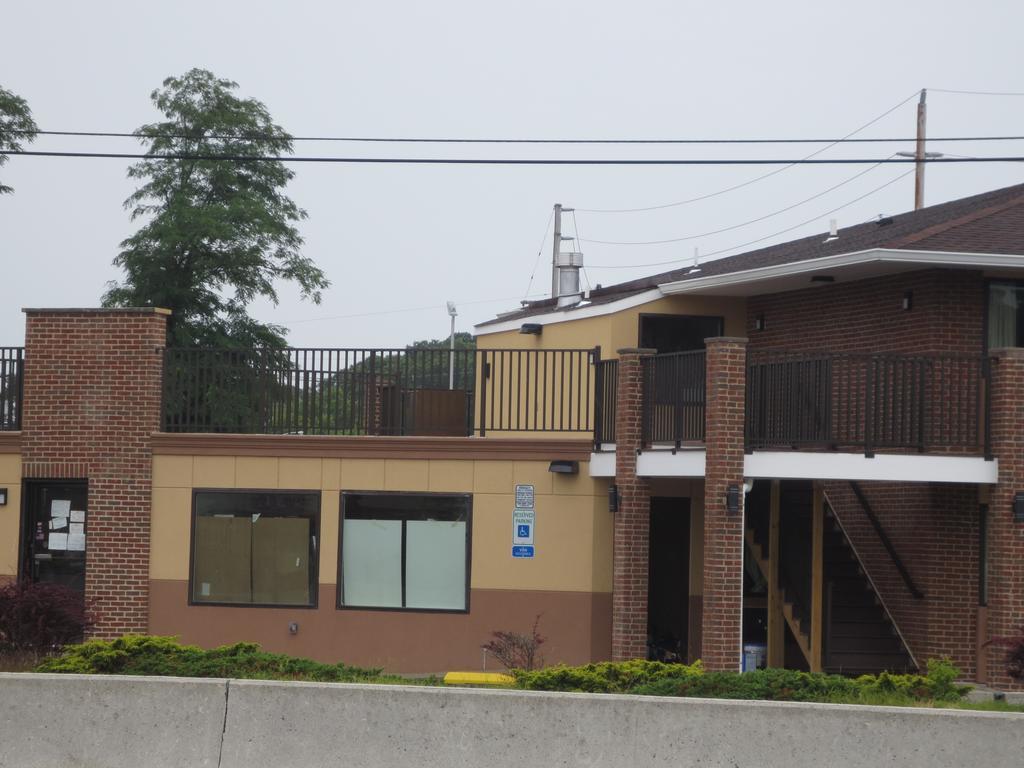 Brick Motor Inn Δωμάτιο φωτογραφία